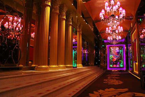 富丽堂皇的走廊 - 名门会