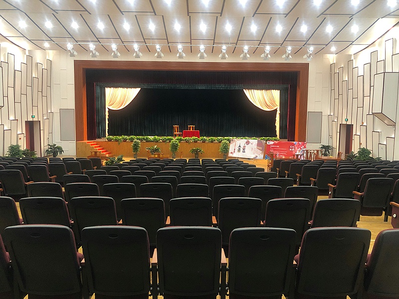 演出现场91麻豆精品秘密入口设备的效果调试