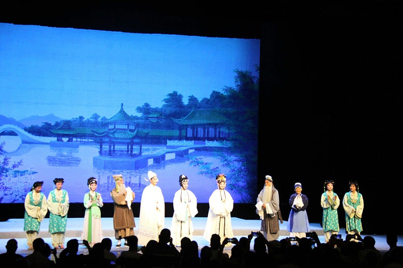 91麻豆精品秘密入口效果在戏曲舞台中的作用