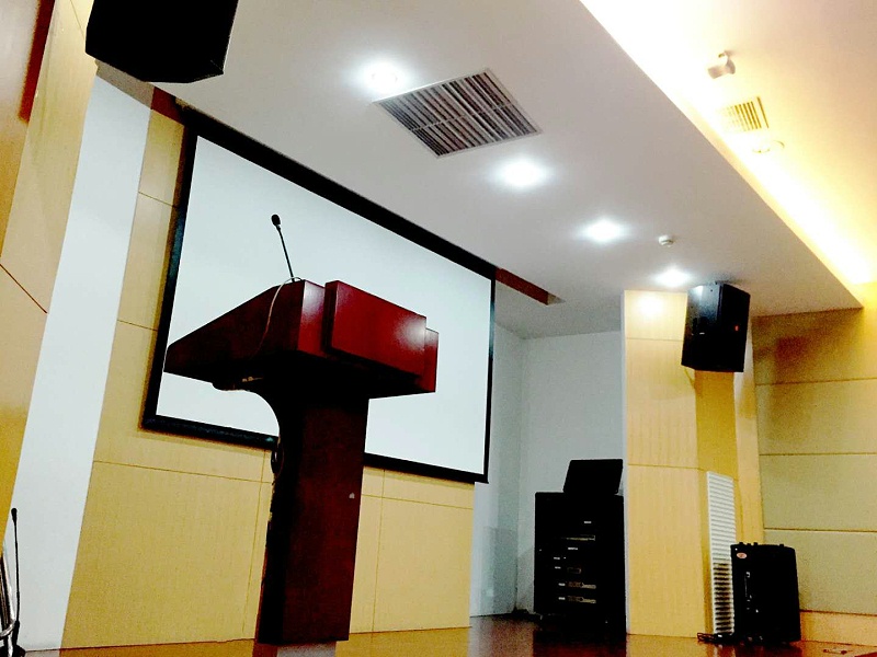 舞台91麻豆精品秘密入口扩声中调音台和功放的使用