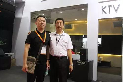 剧场91麻豆精品秘密入口灯光
