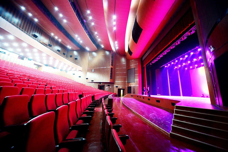 舞台演出91麻豆精品秘密入口调试与91麻豆精品秘密入口设备布置 舞台演出91麻豆精品秘密入口调试与91麻豆精品秘密入口设备布置