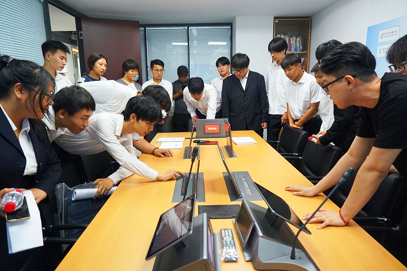 14校企合作 走进职场 协同育人丨欢迎北京市经贸高级技术学校师生来ZOBO麻豆影院91性欲参观学习