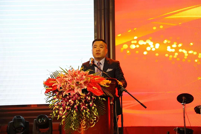 ZOBO麻豆影院91性欲携Montarbo祝中国演艺设备技术协会演艺工程第十分会圆满成功